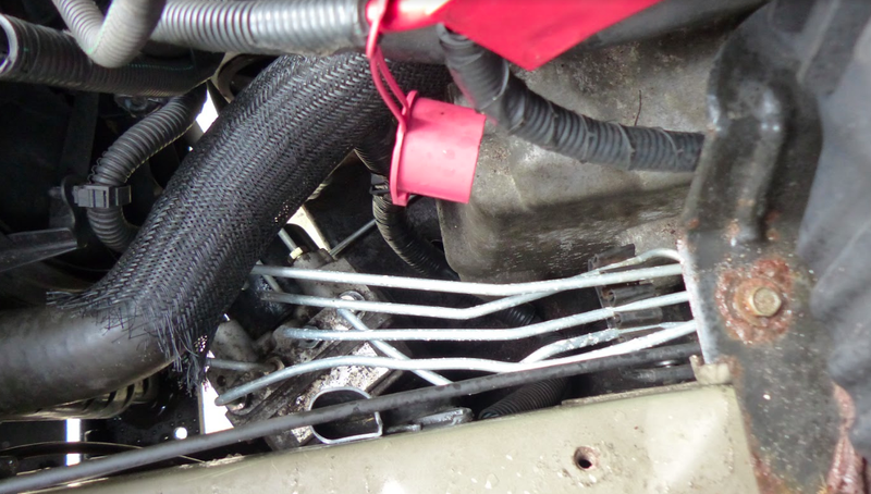 Illustration for article titled Replacing Rusty Brake Lines on a $1 Oldsmobile Alero Was Hell